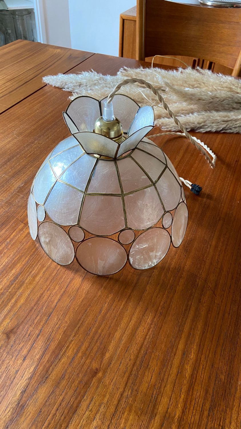 Suspension vintage en nacre et laiton