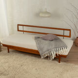 1950s sofa by Knoll Antimott