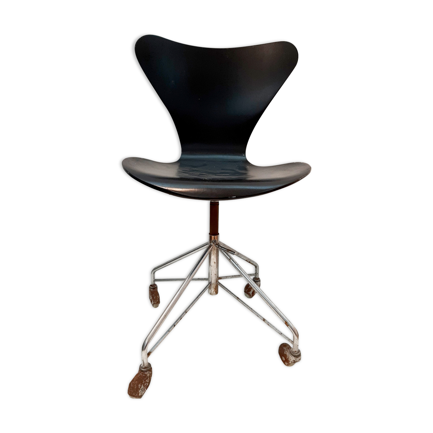 Arne Jacobsen's Seven Swivel Desk Chaide