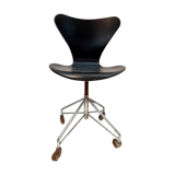 Arne Jacobsen's Seven Swivel Desk Chaide