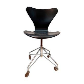 Chaide de bureau pivotante Seven d'Arne Jacobsen