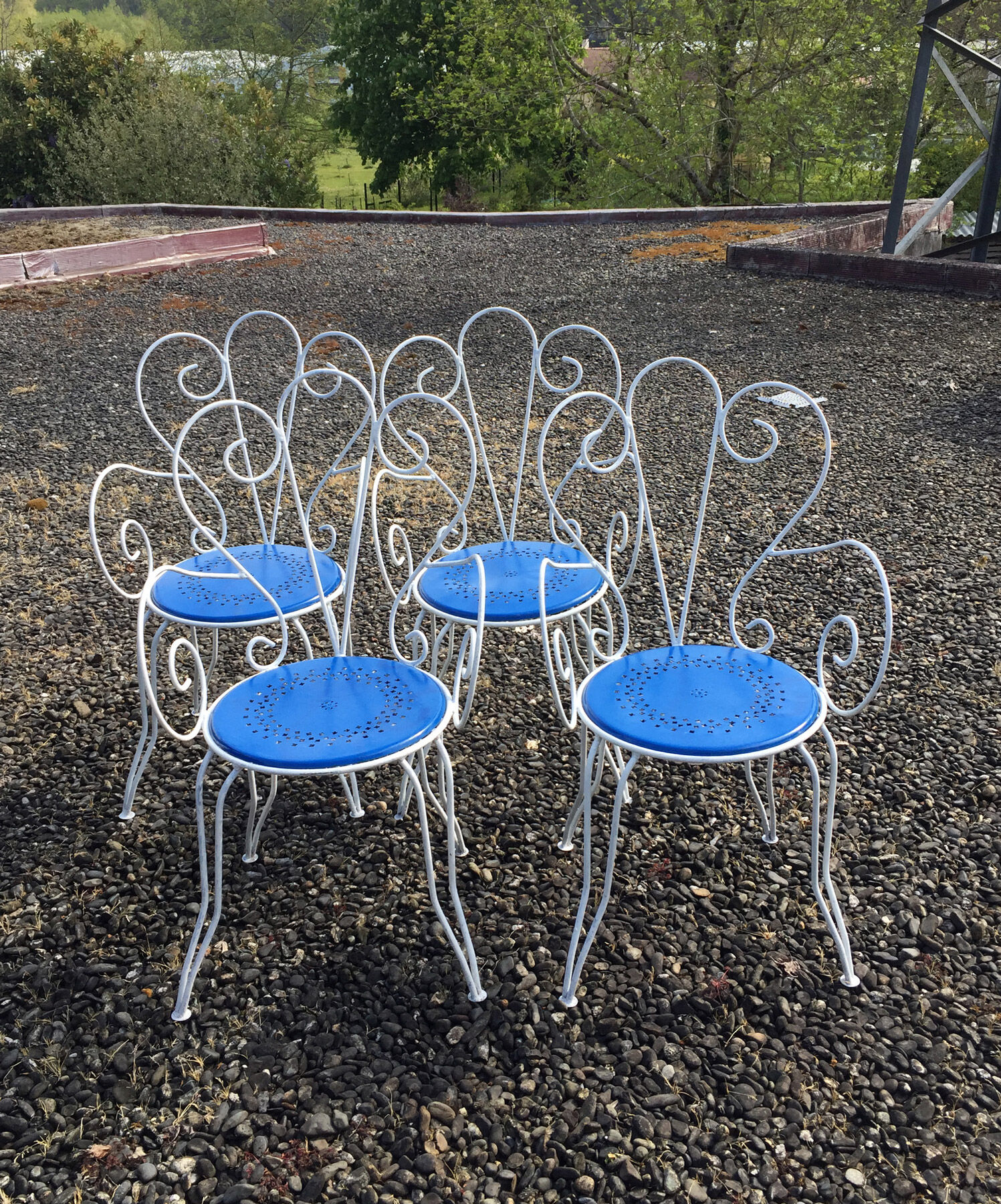 Blue white garden table and armchairs set