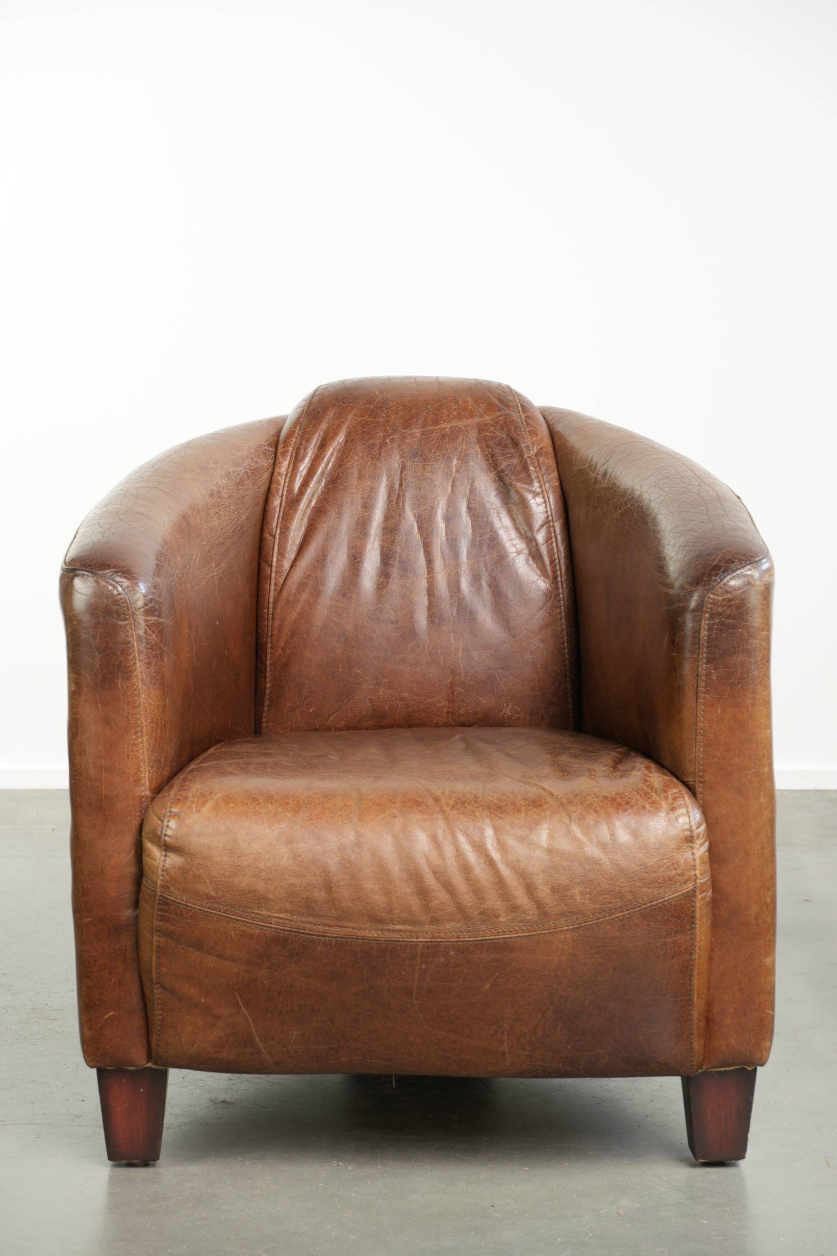 Fauteuil aviateur en cuir de vachette de couleur cognac