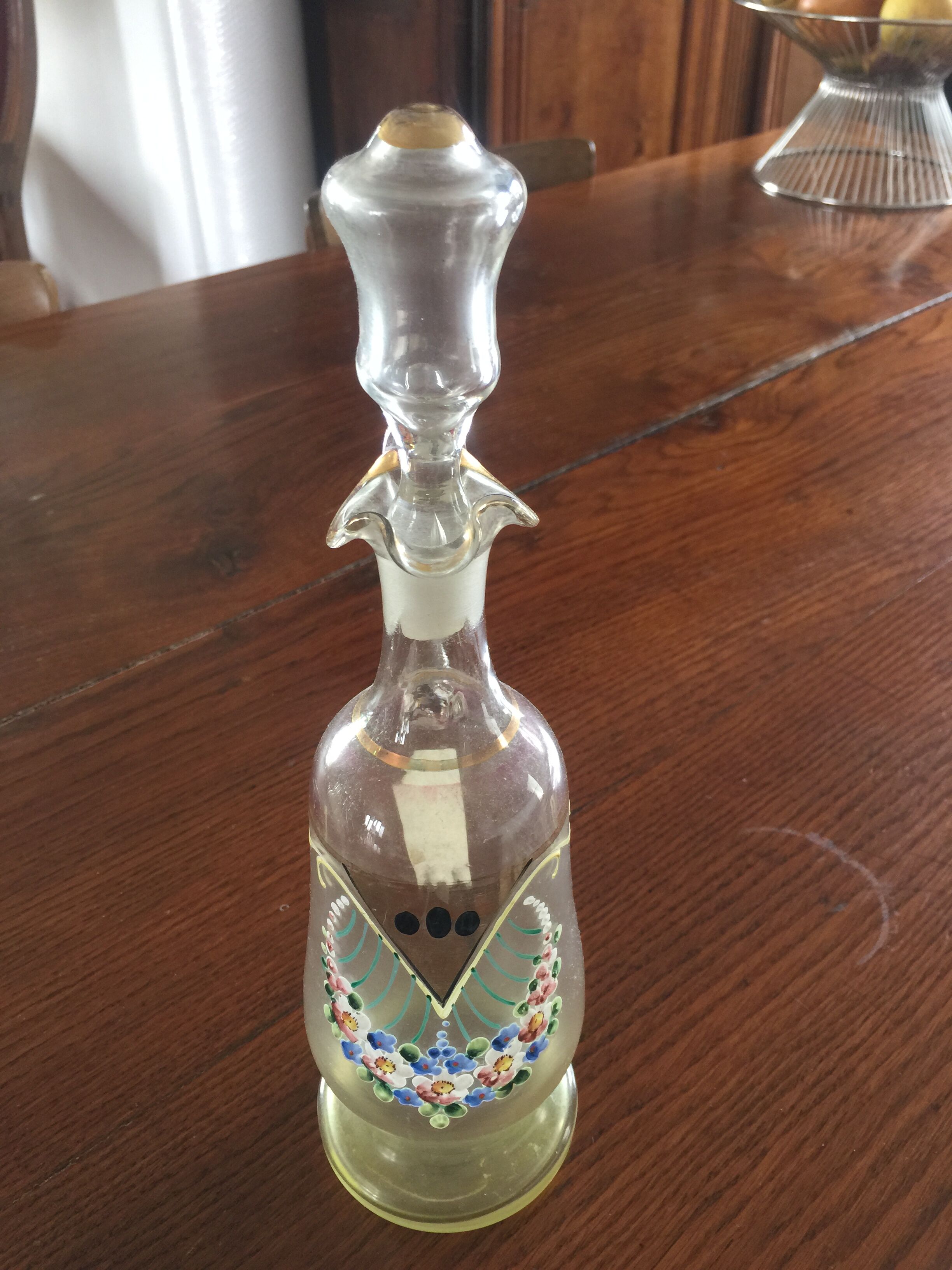 Lot de 9 carafes anciennes