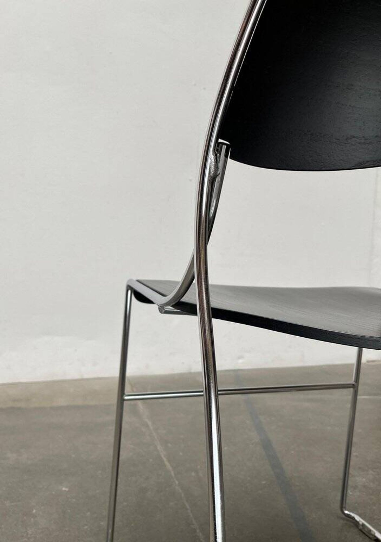 Set of minimalist postmodern stackable chairs, 1980s.
