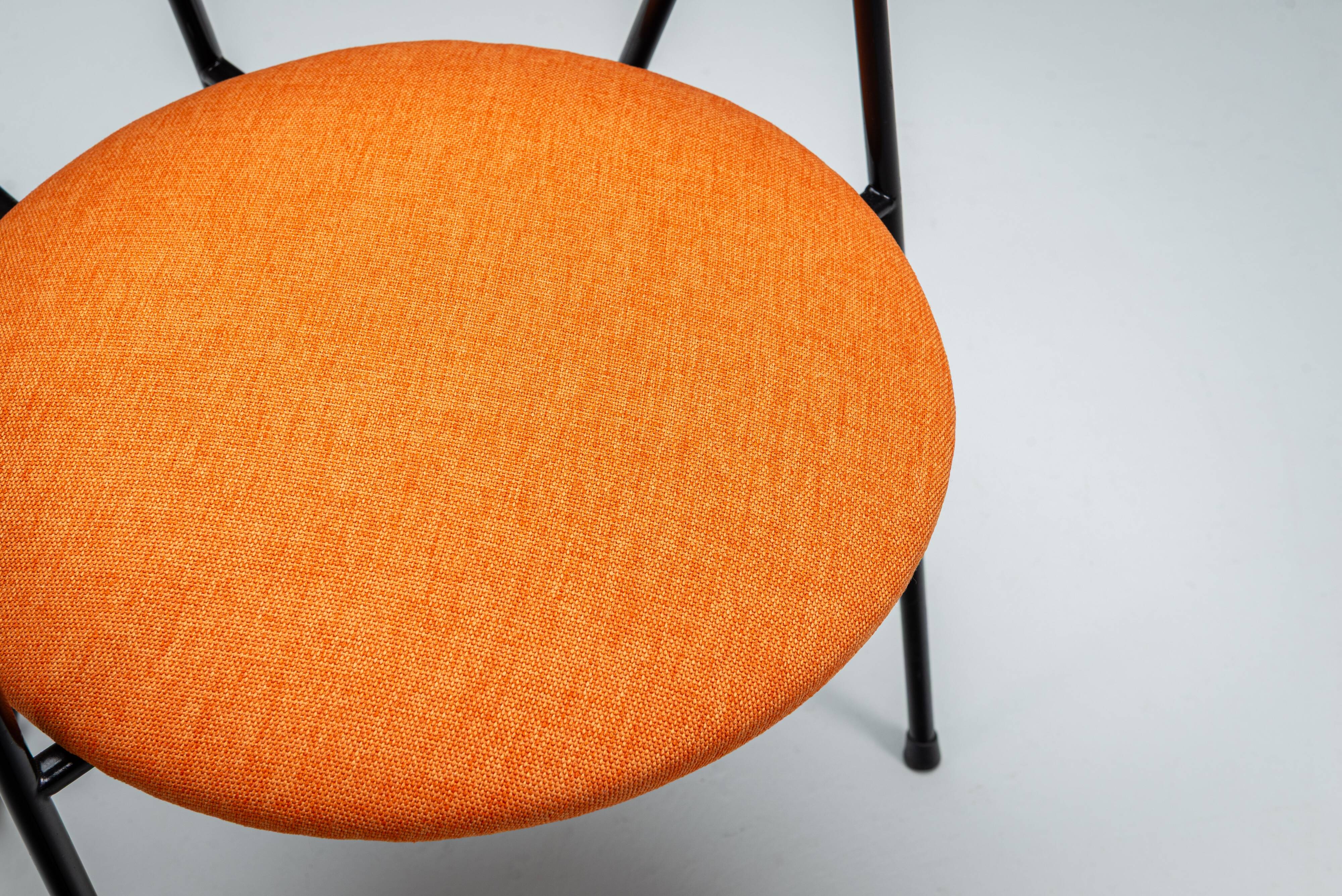 Pair of Memphis style chairs