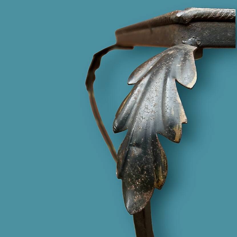 Vintage side table in wrought iron & ceramic – 1960s