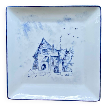 Deep porcelain plate