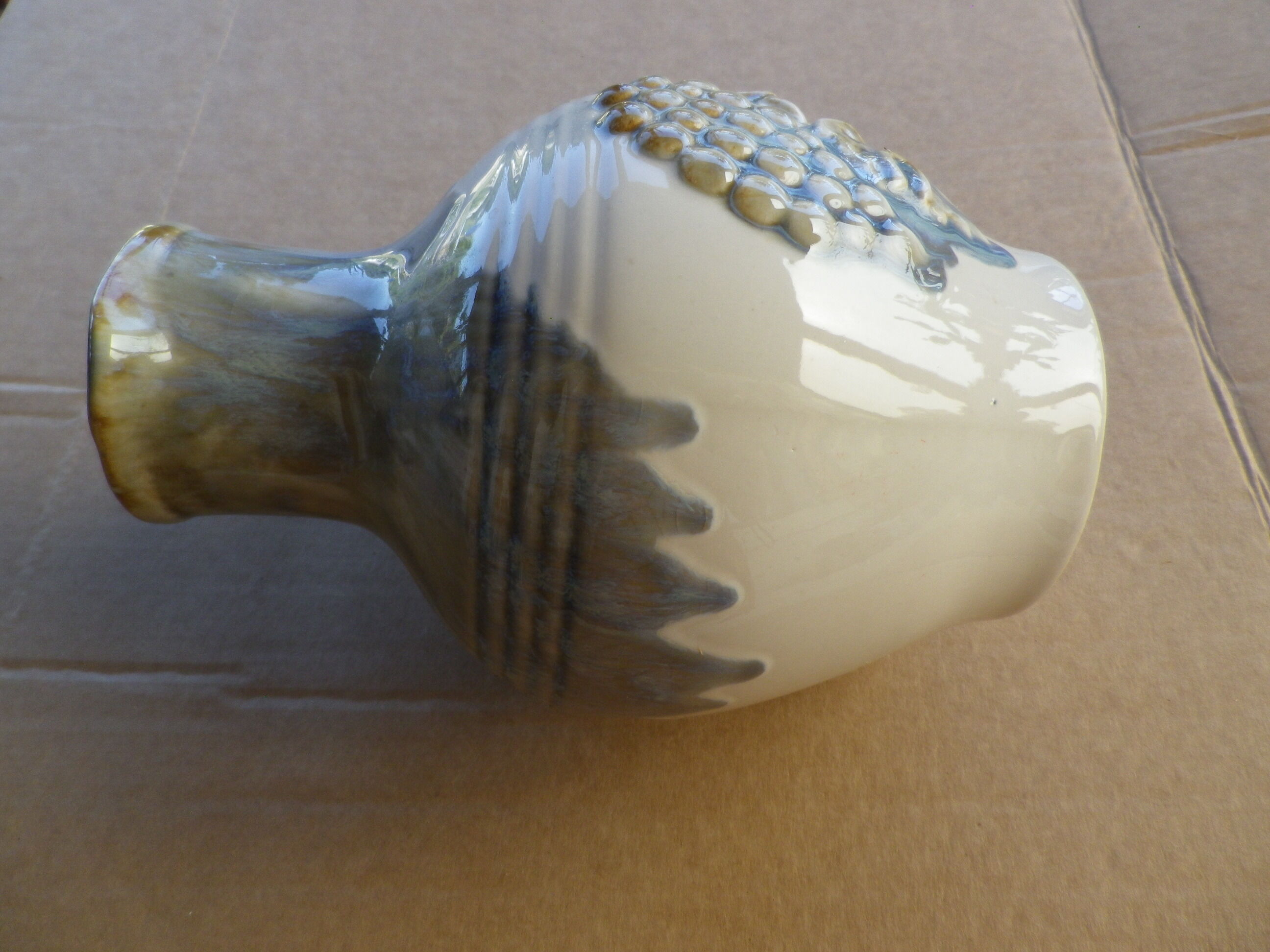 Pitcher glazed earth