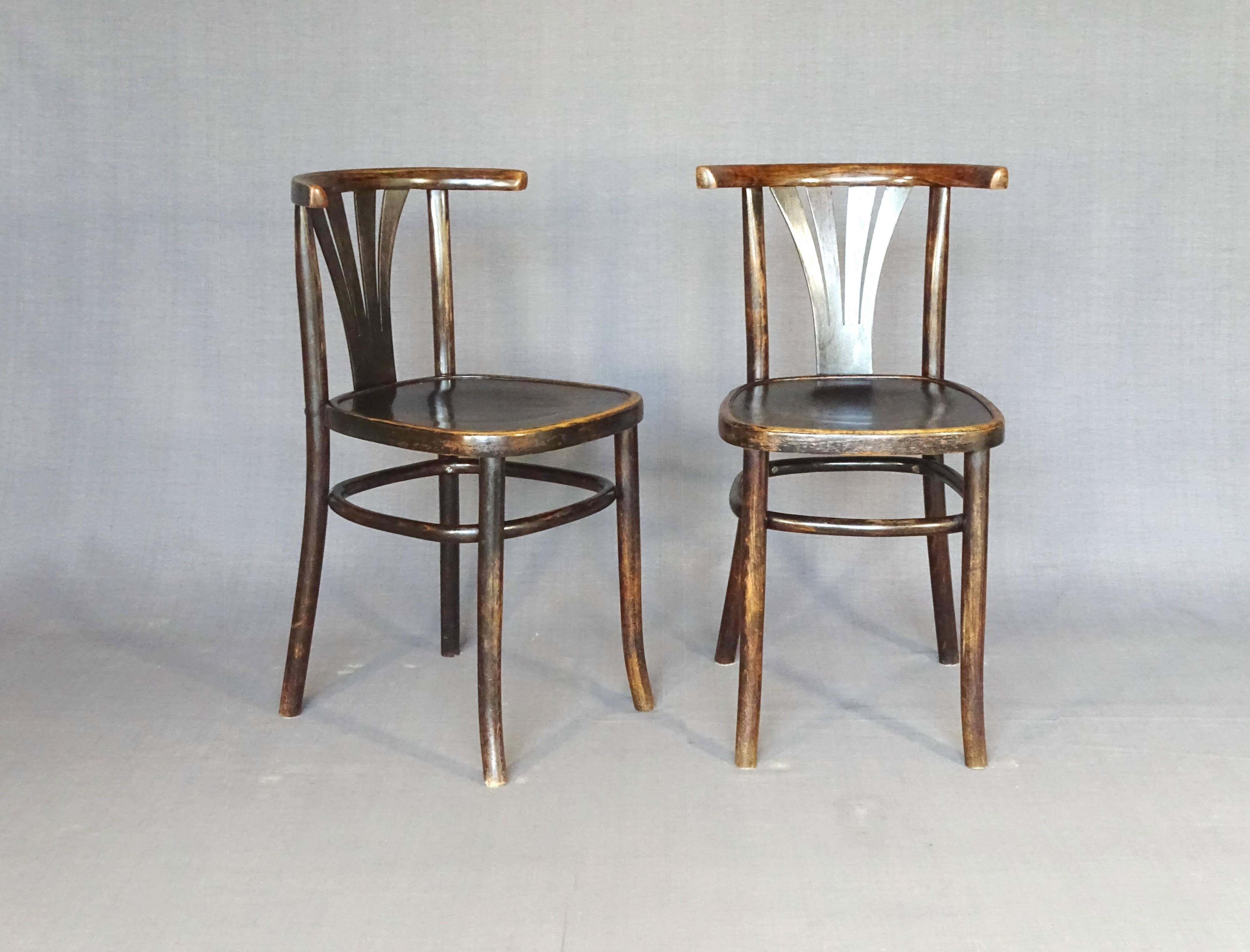 2 chaises " bistrot " Pologne 1939 Bentwood