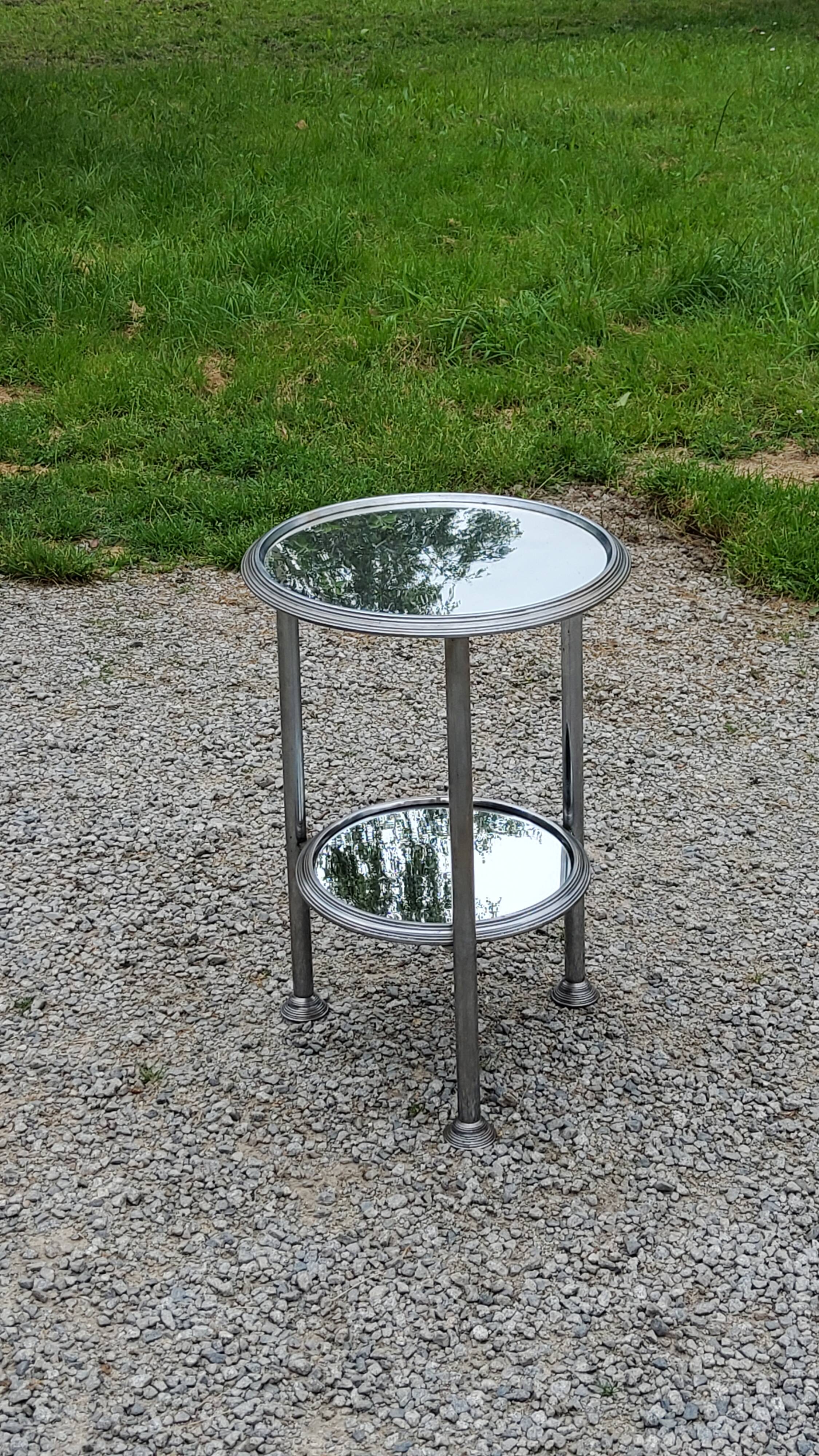 Art Deco side table, end table in chromed metal and mirror, 1930