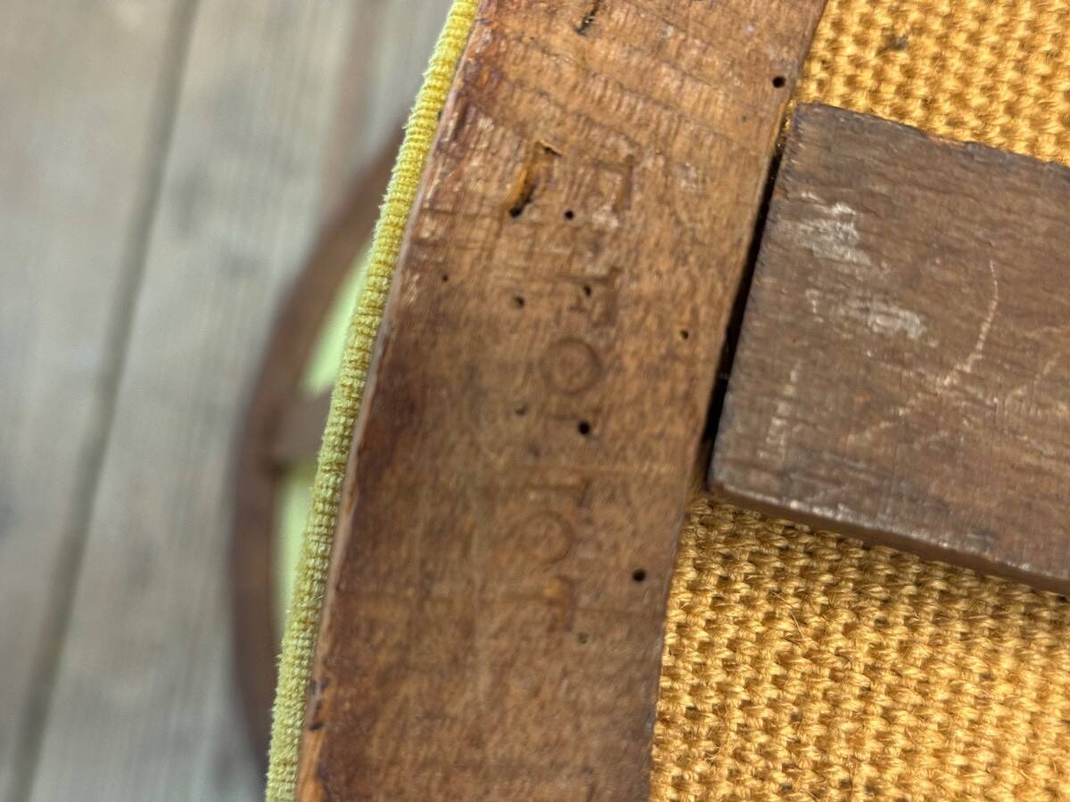 Pair of large Louis XV shepherdesses, stamped by François Foliot, master