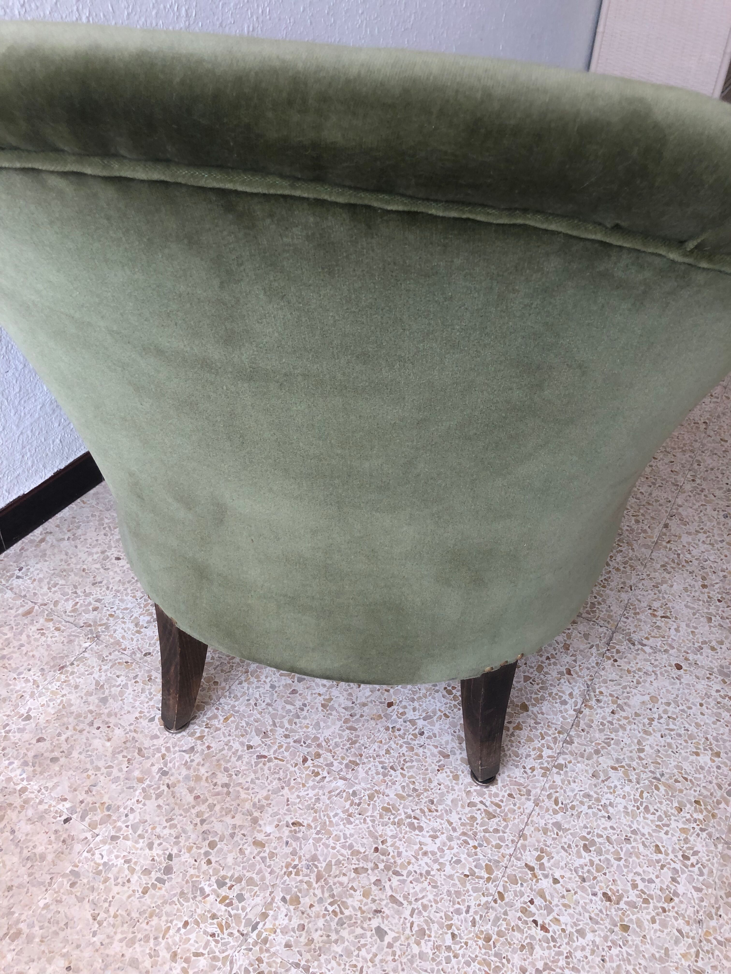 Toad armchair in green velvet
