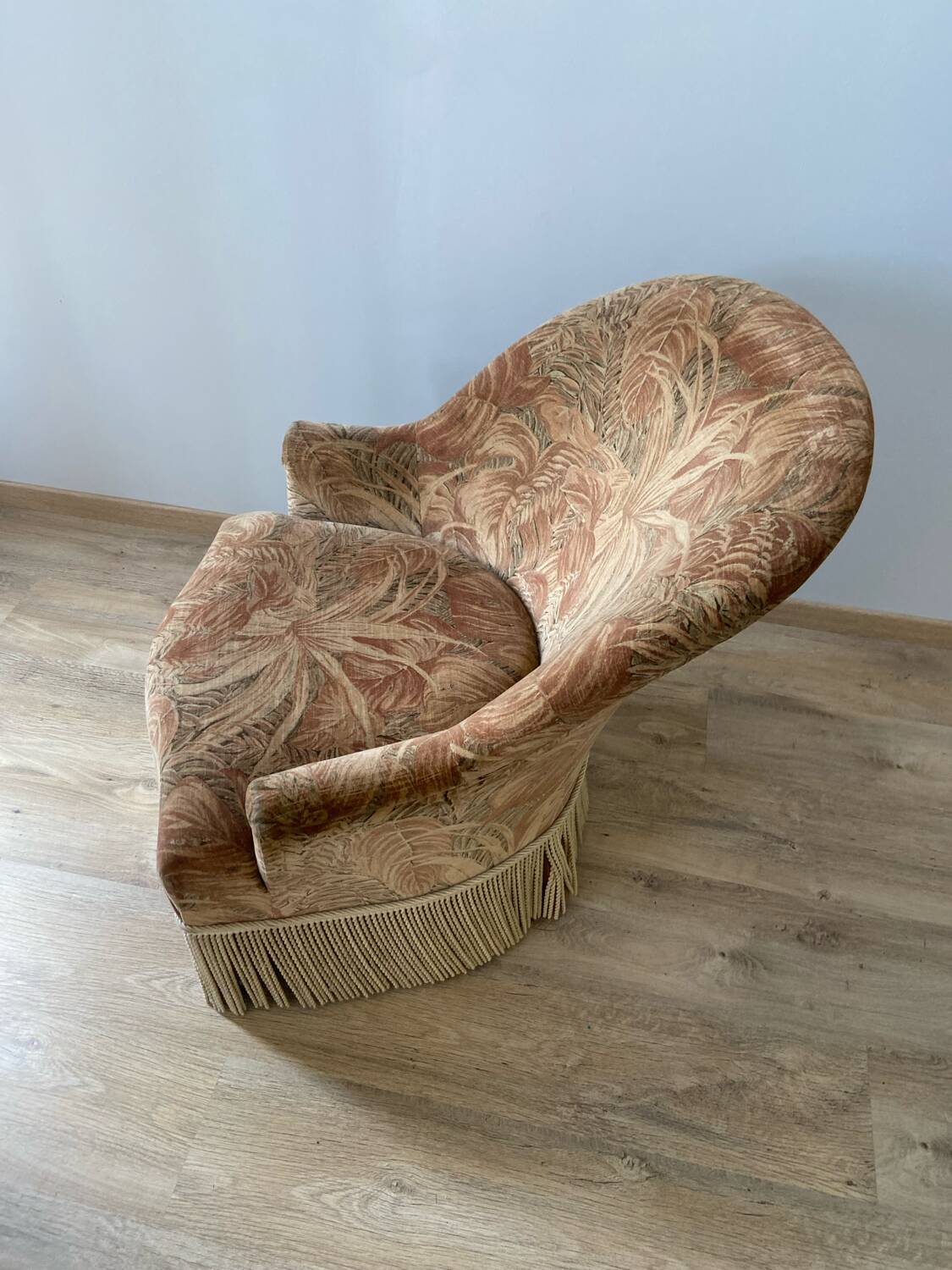 Toad armchair, early 20th century