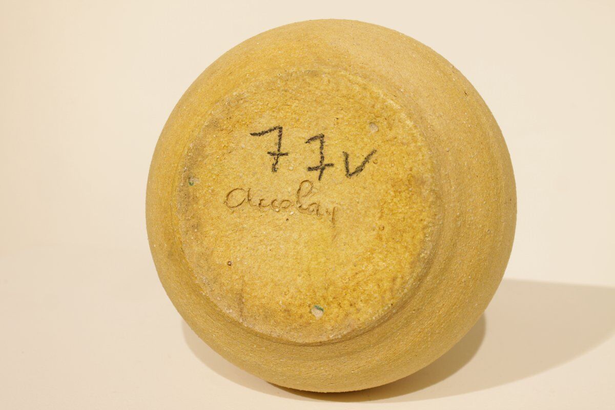 Large vase signed - Accolay pottery