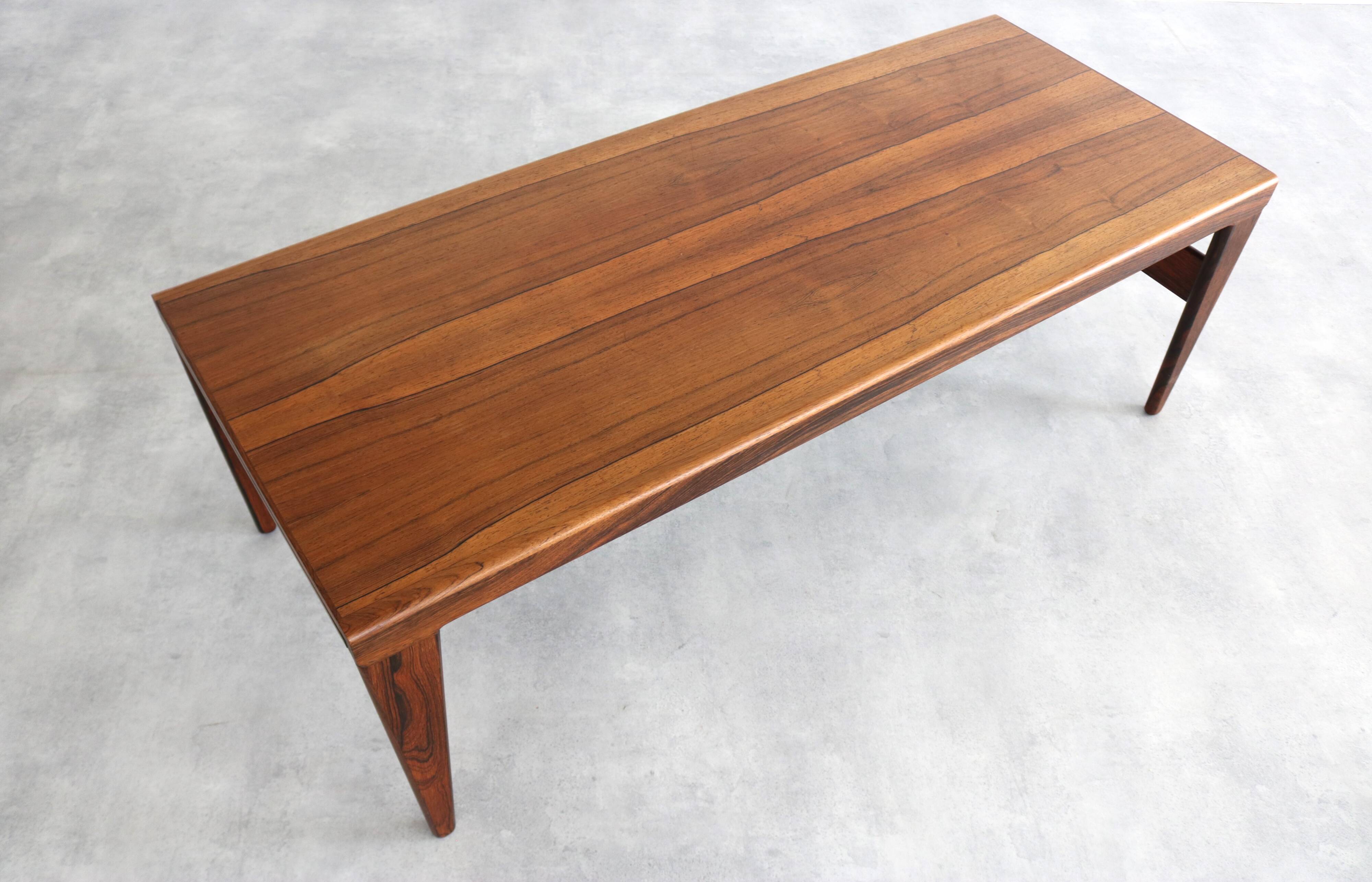 vintage coffee table | coffee table | 60s | rosewood