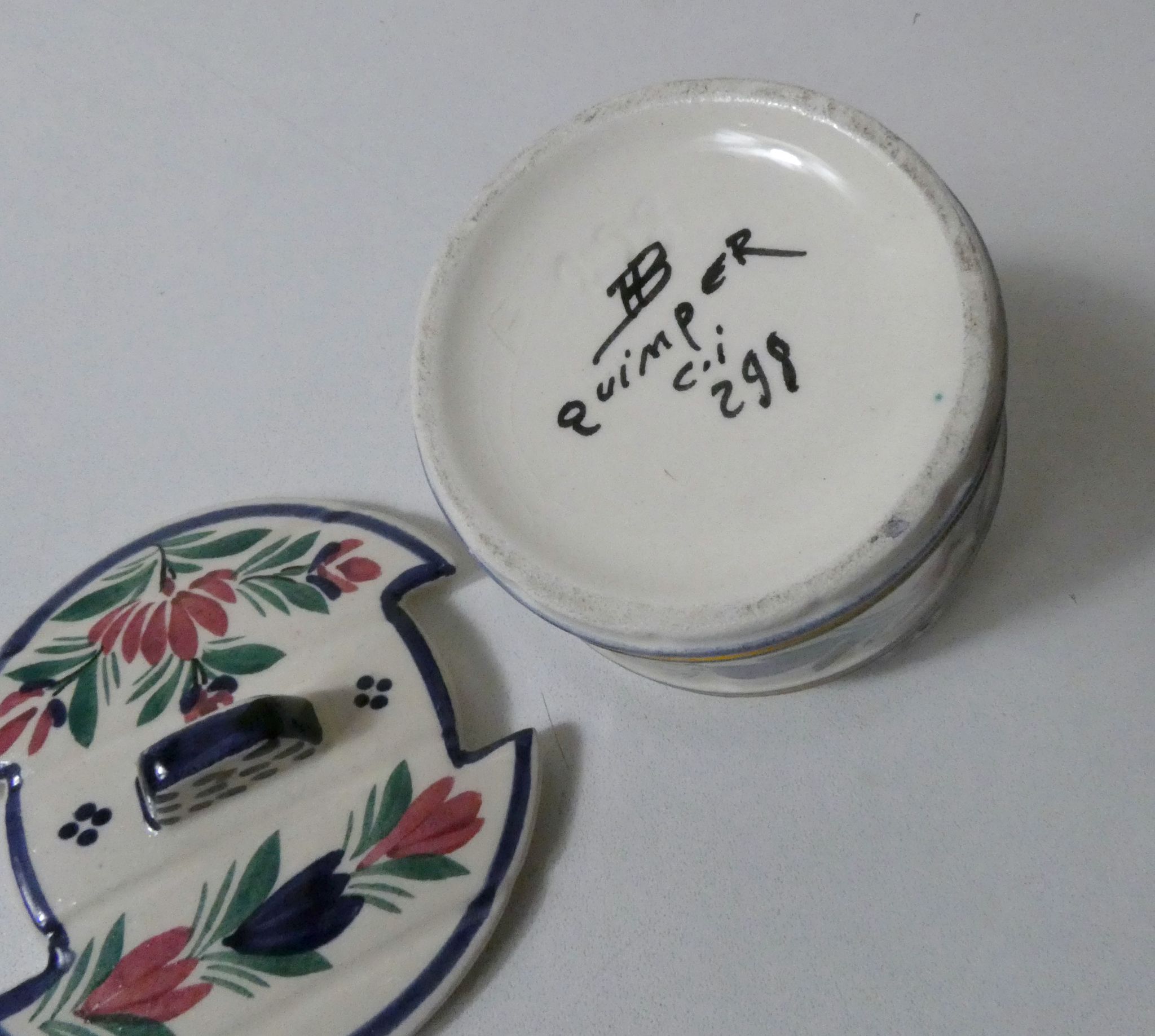 Henriot Quimper butter maker