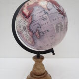 adorable little wooden foot world map