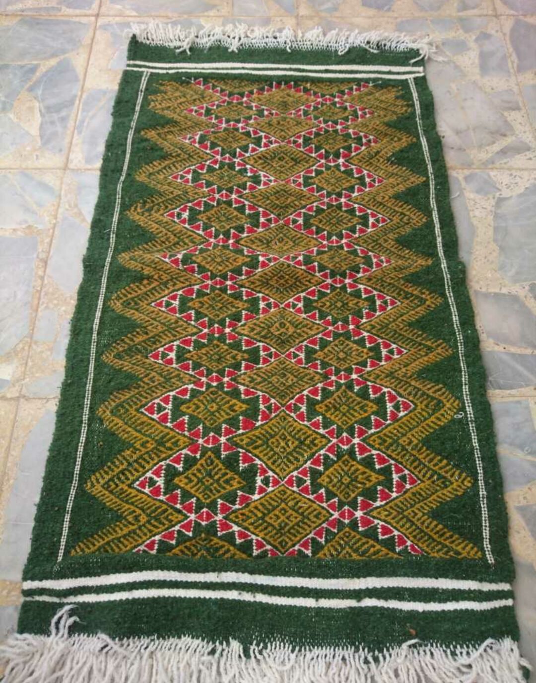 Green berber kilim in pure wool carpet 100x55cm