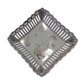 Fine porcelain fruit cup dish