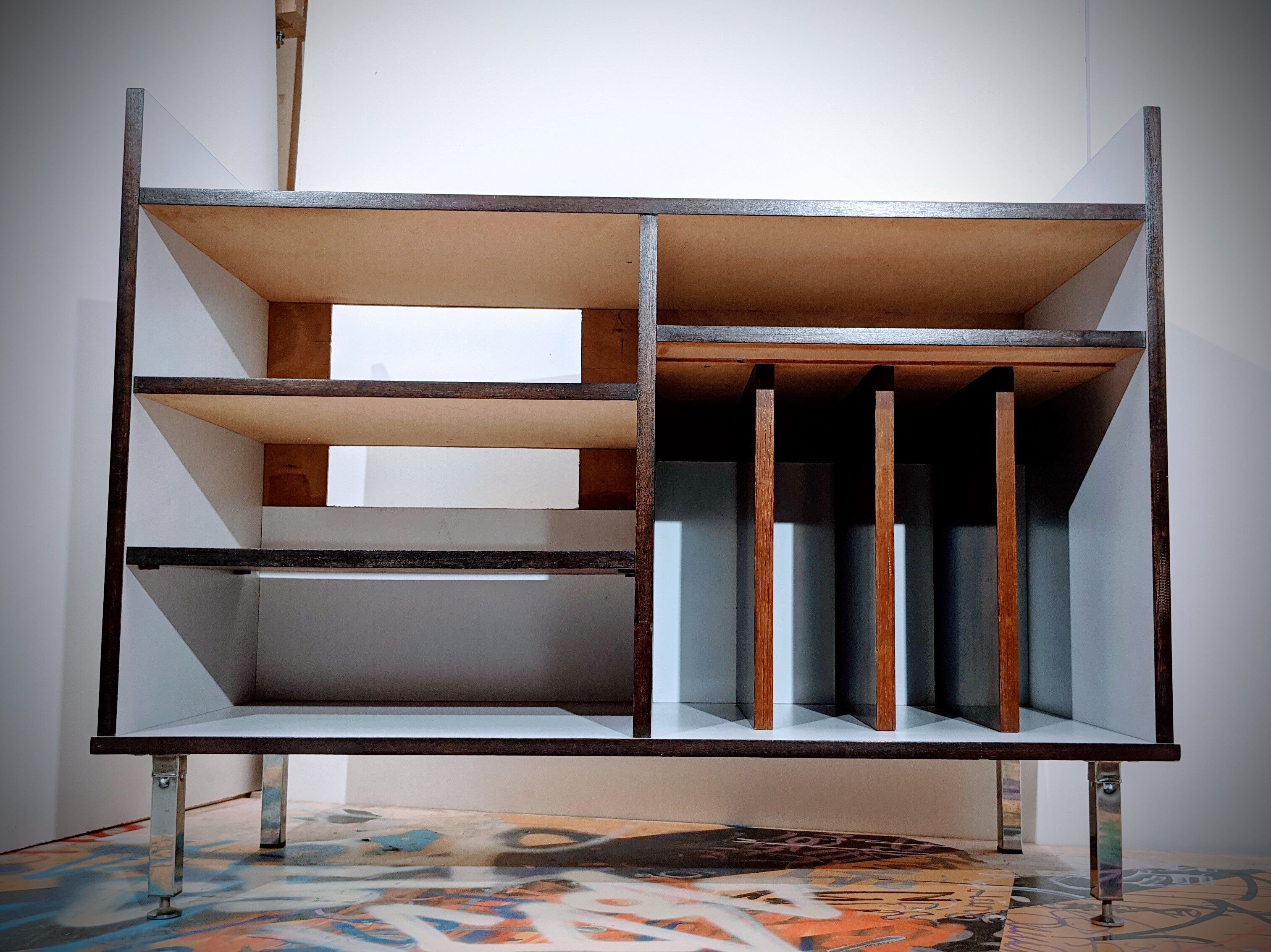 Vintage furniture hifi turntable / sideboard wood storage