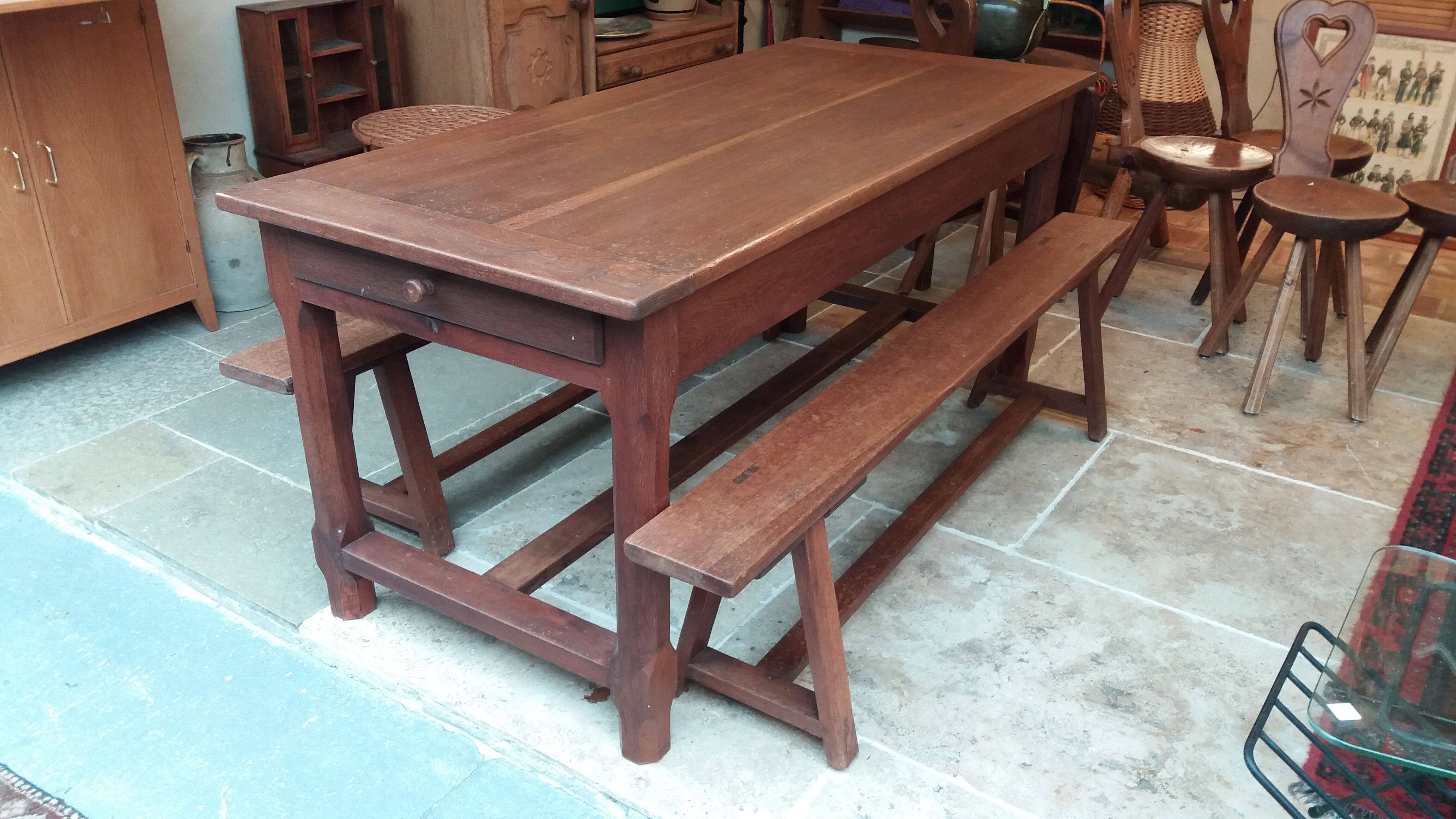 Farmhouse table and its 2 benches