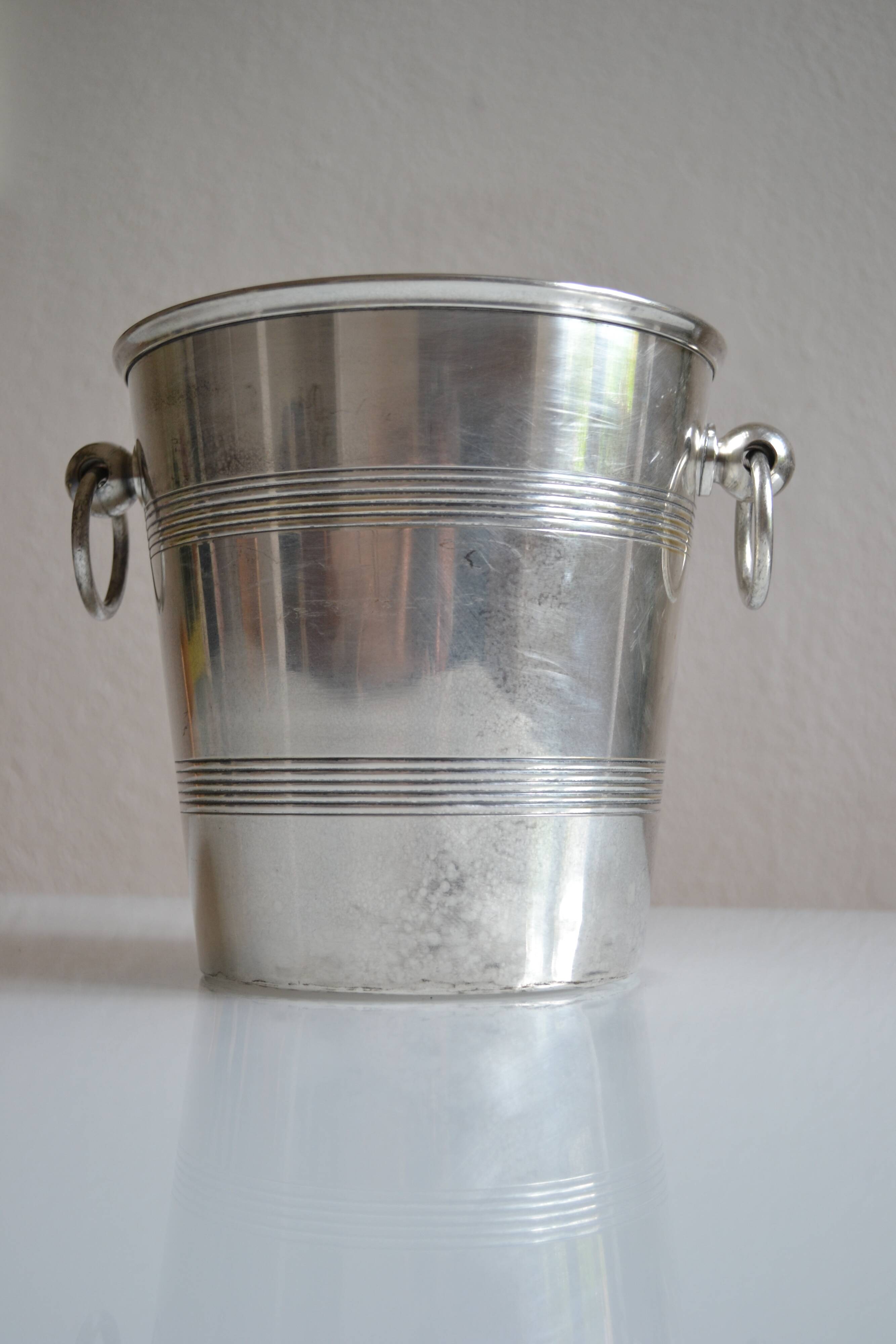 Vintage ice or champagne bucket in silver metal