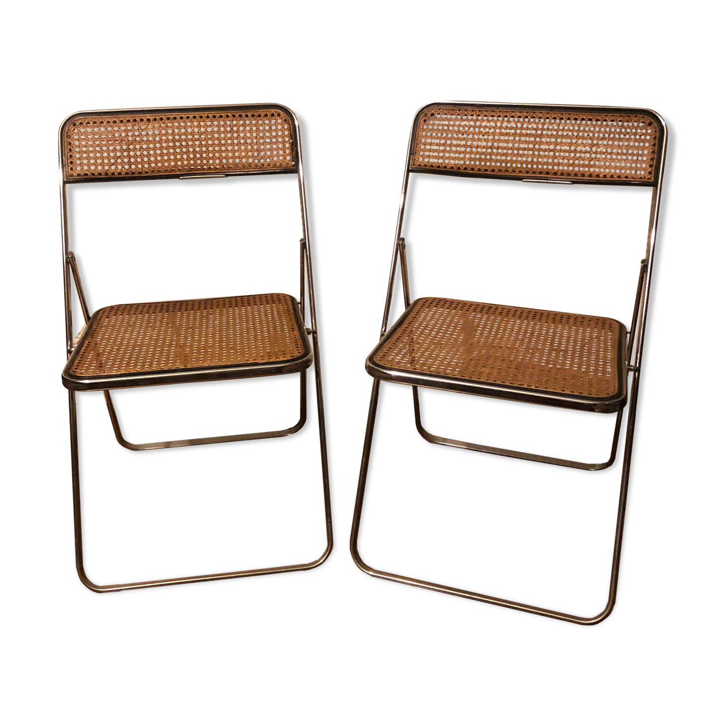 Chaises pliantes cannées