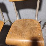 Lot of 6 school chairs