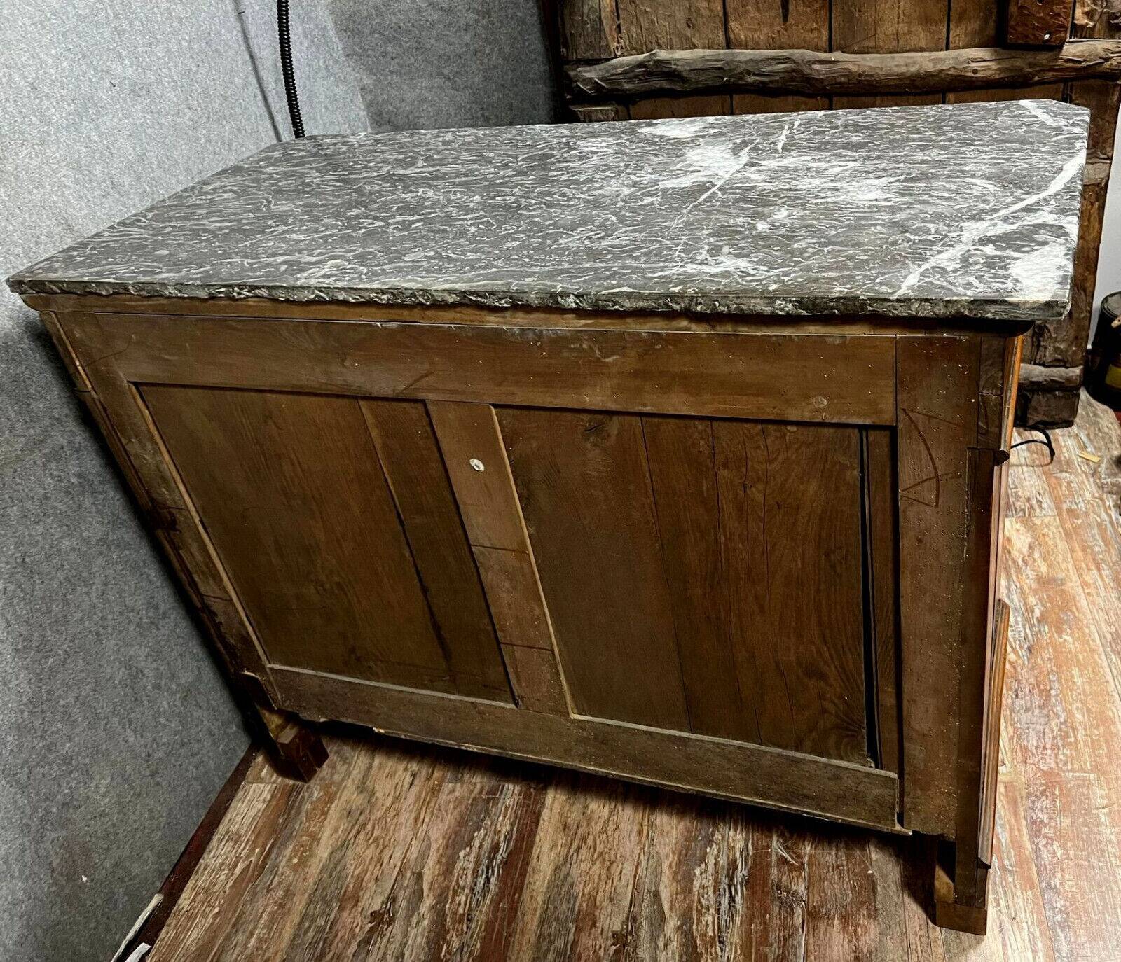 Louis Philippe period chest of drawers in burr walnut circa 1830