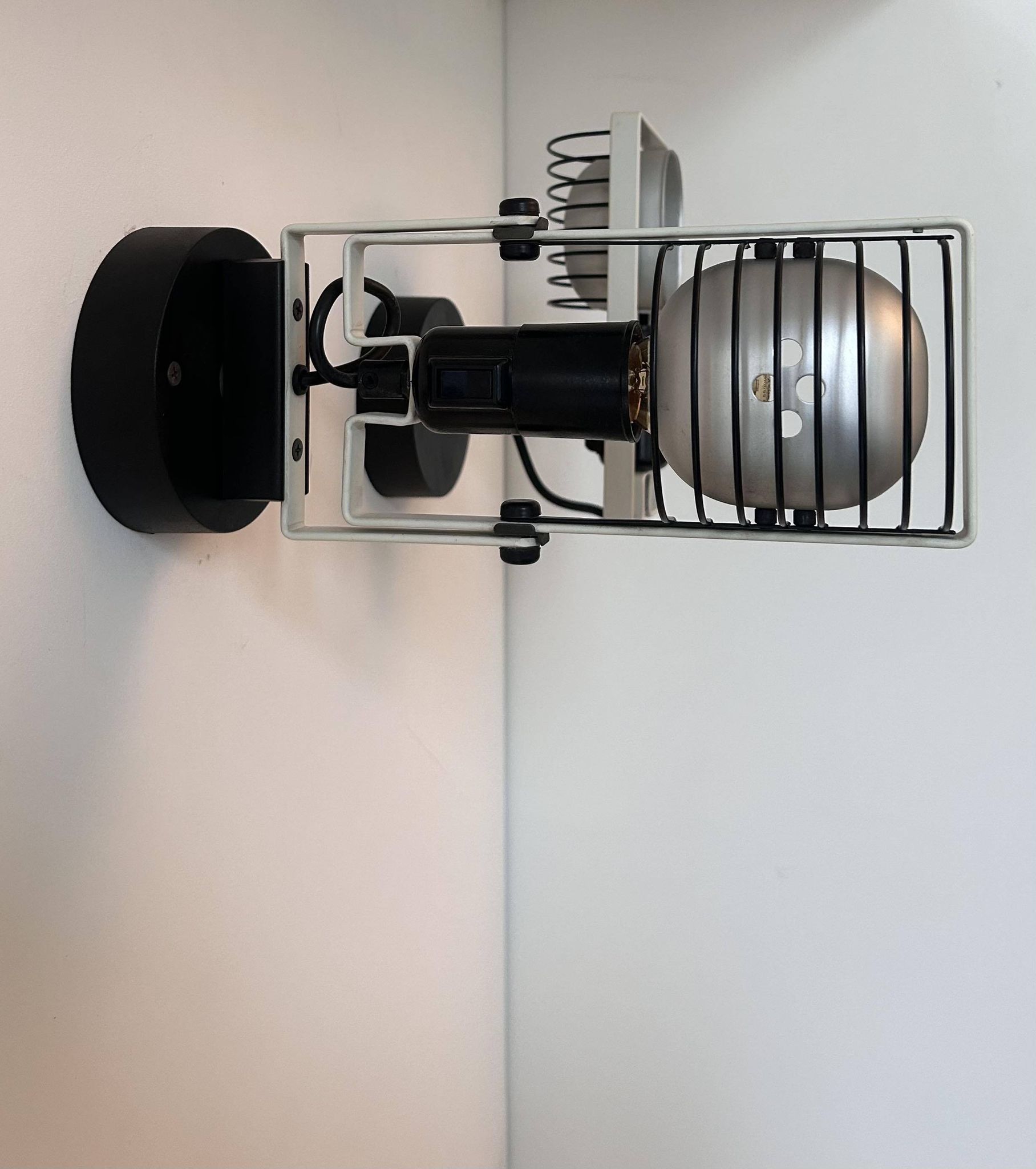 Pair of vintage Sintesi adjustable wall lights, by Gismonti for Artemide, Italy 1975