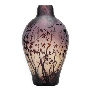 Vase en verre gravé