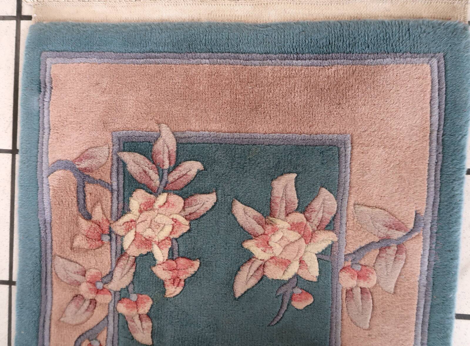 Tapis Vintage Art Déco Chinois Fait Main – 61 x 121 cm - 1C1030