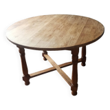 Round oak table/dining table/solid wood table/large table
