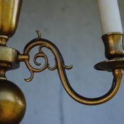 Lustre hollandais en laiton doré à 3 bras de lumière