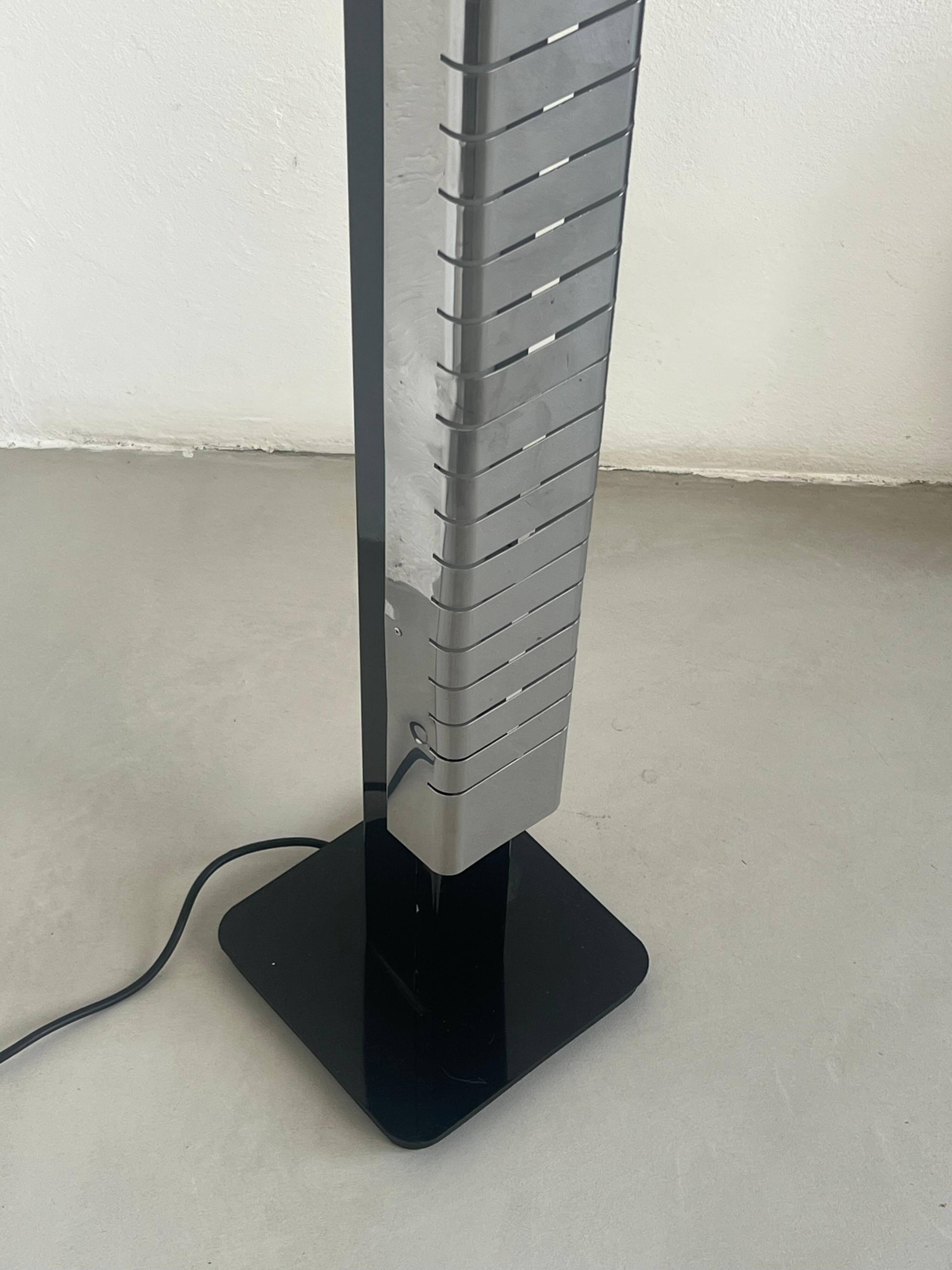 Italian Mid-Century Lamperti Floor Lamp, Sculpted in Chrome, 1960s