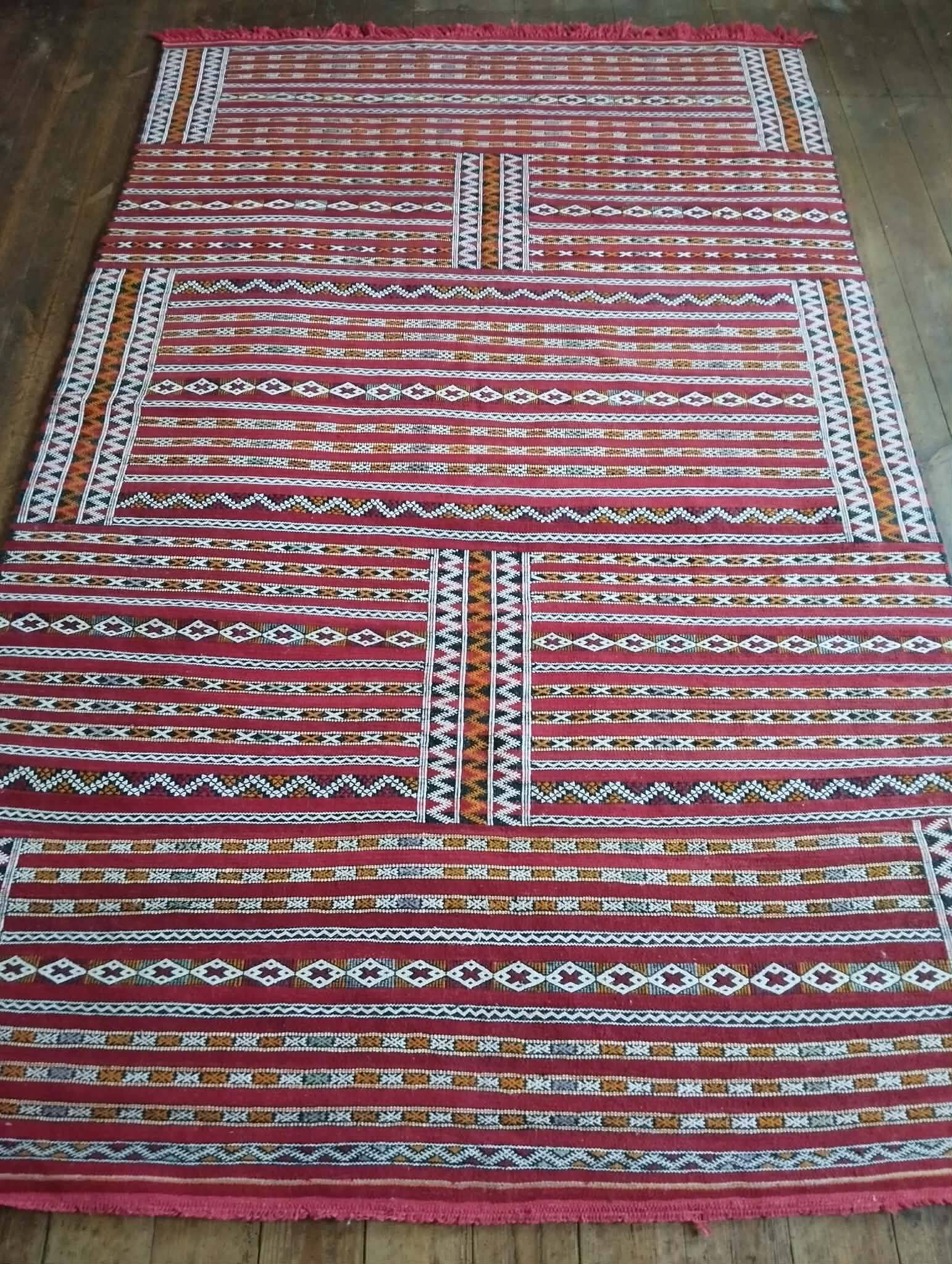 Berber Zemmour rug handmade 230x144cm