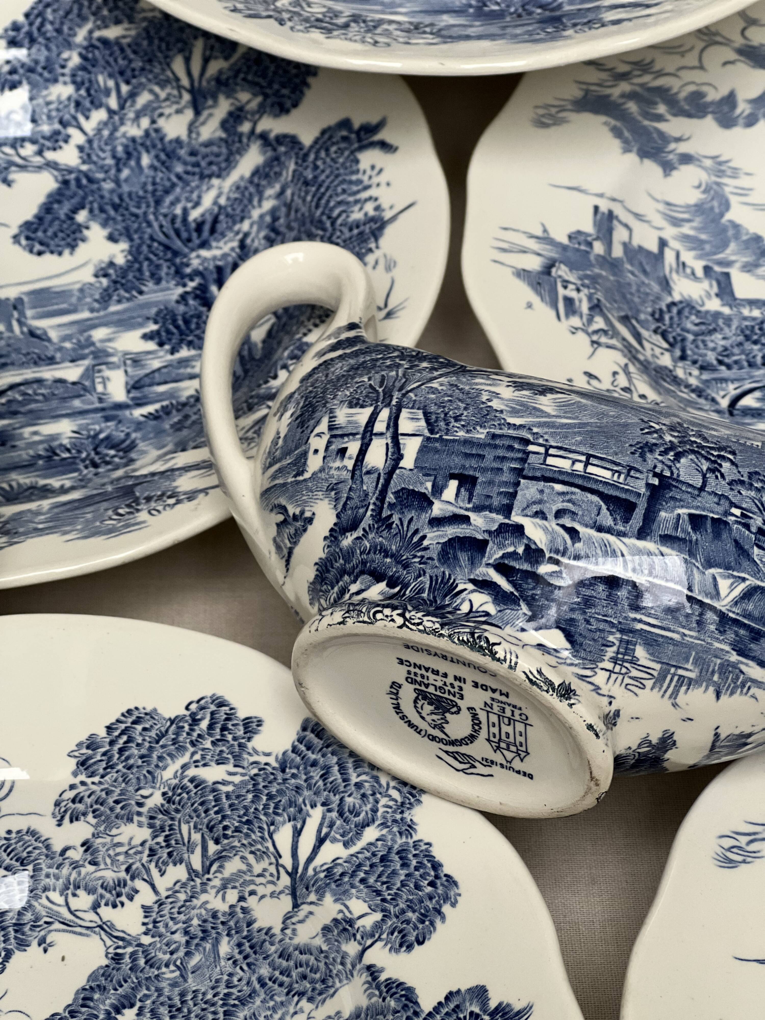 English plates Gien countryside