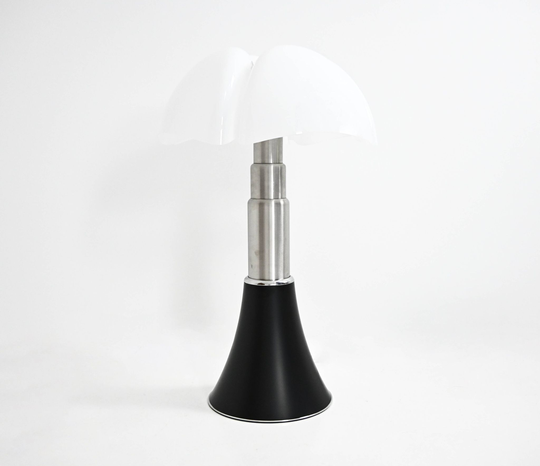 Lampe de table « Pipistrello » noire de Gae Aulenti pour Martinell