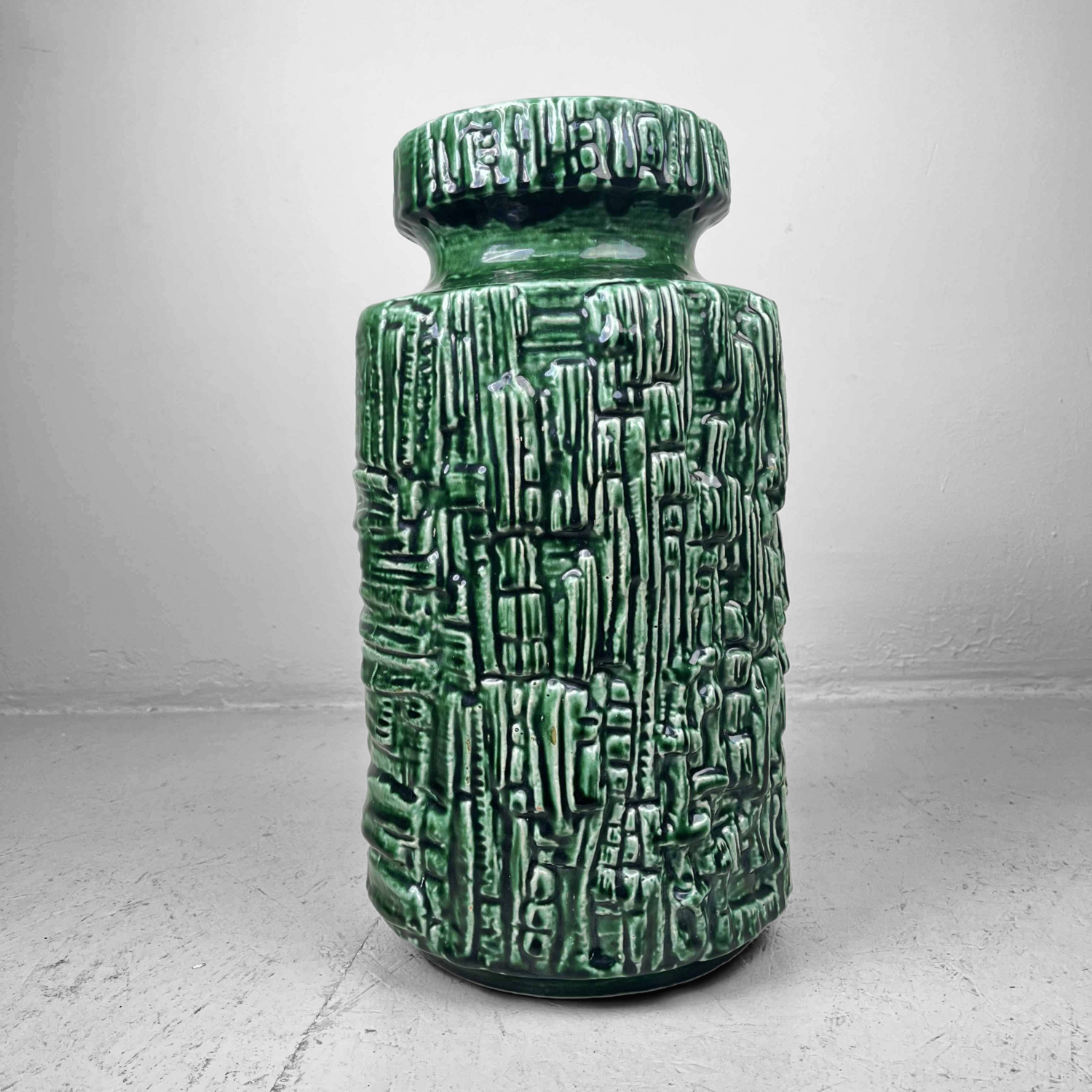 Mid-century floor vase Tönnieshof Carstens, 70s, Germany