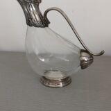 Hen-shaped pitcher