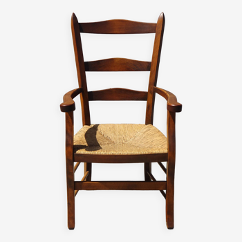 fauteuil en bois massif, assise paillée