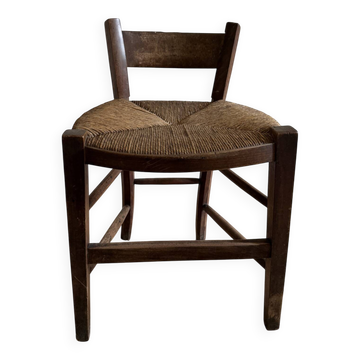 Old wooden country chair.