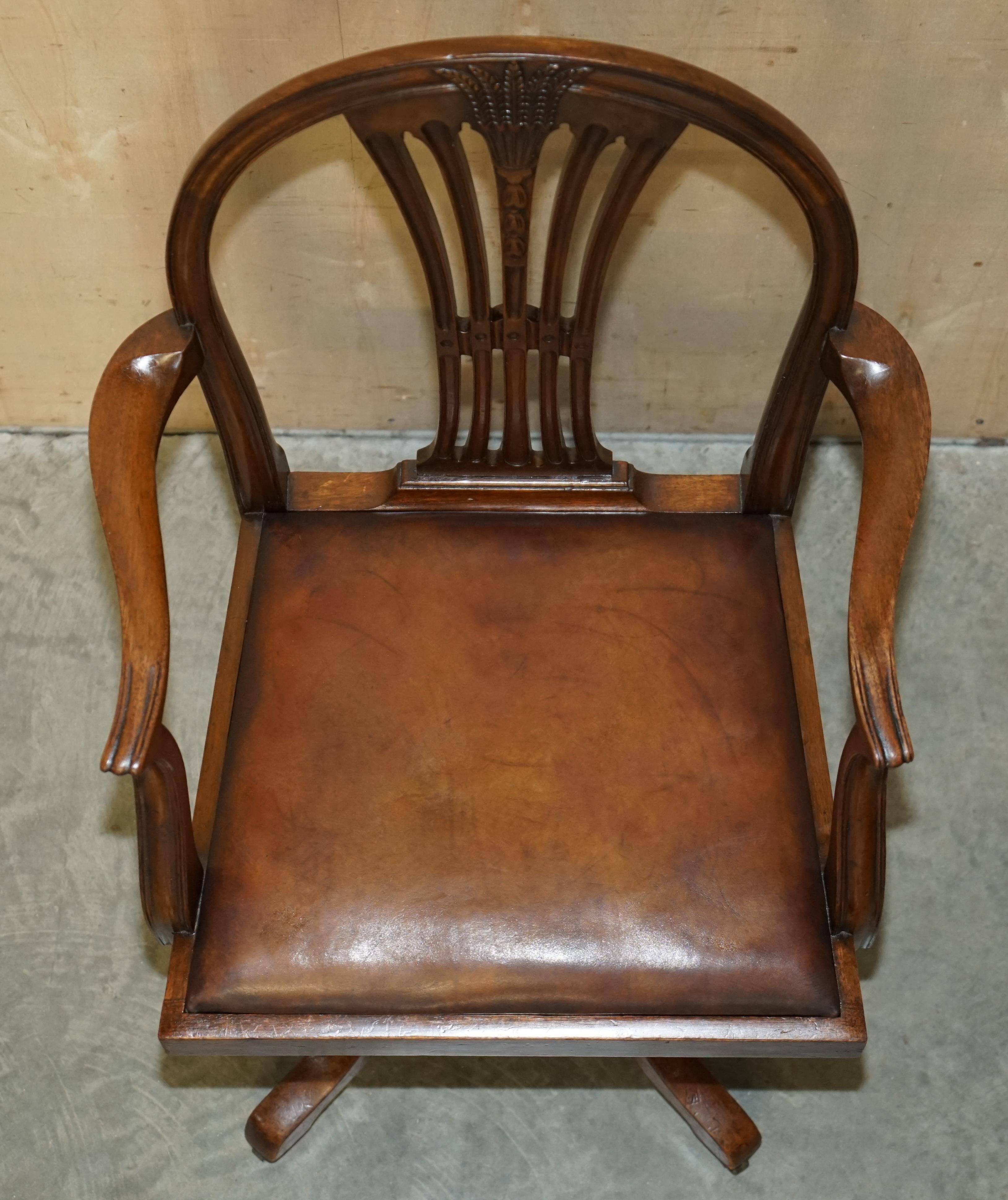Chaise de capitaine antique George Hepplewhite 1880 cuir