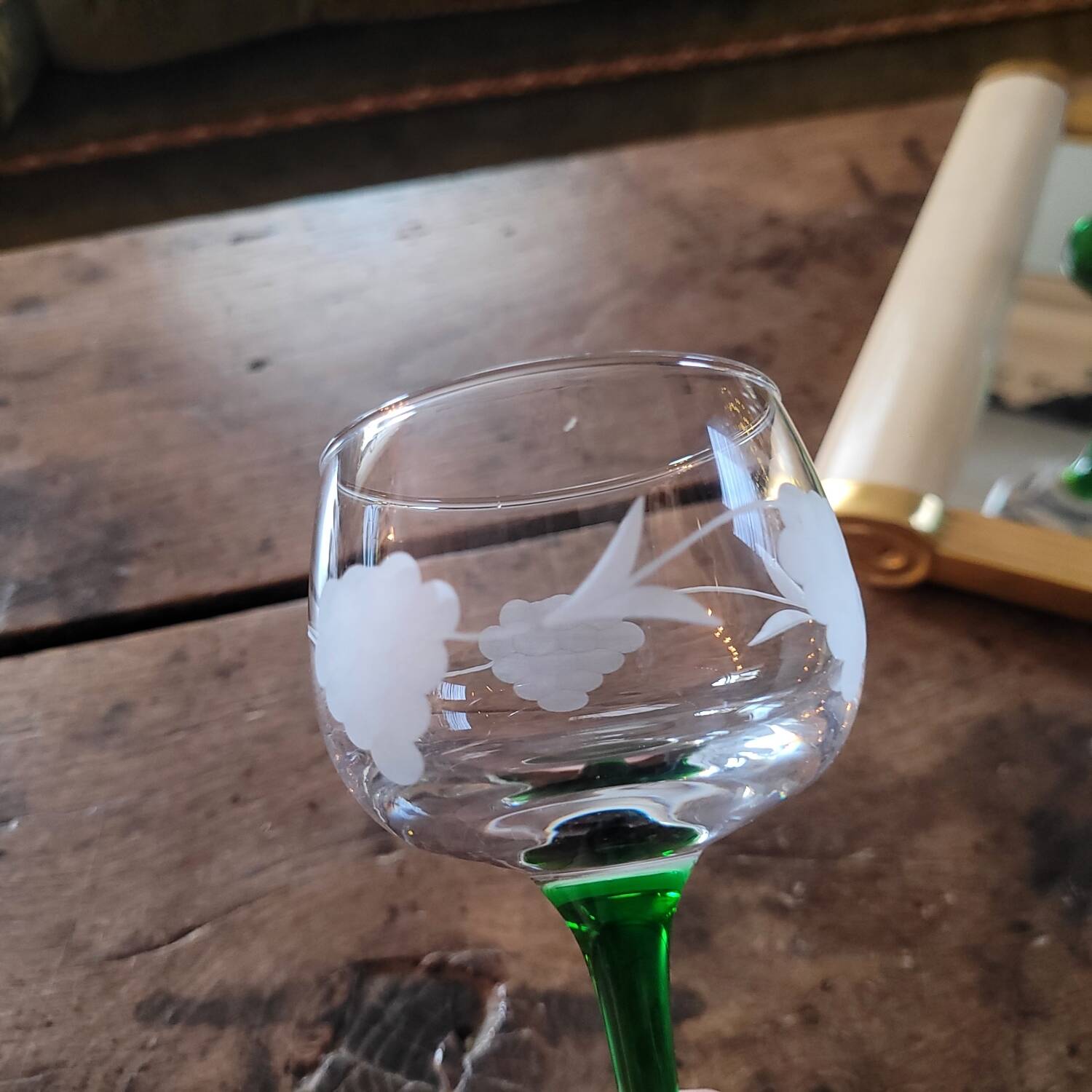 ​Suite de 6 verres Roemer à calice ciselé - Circa 1970