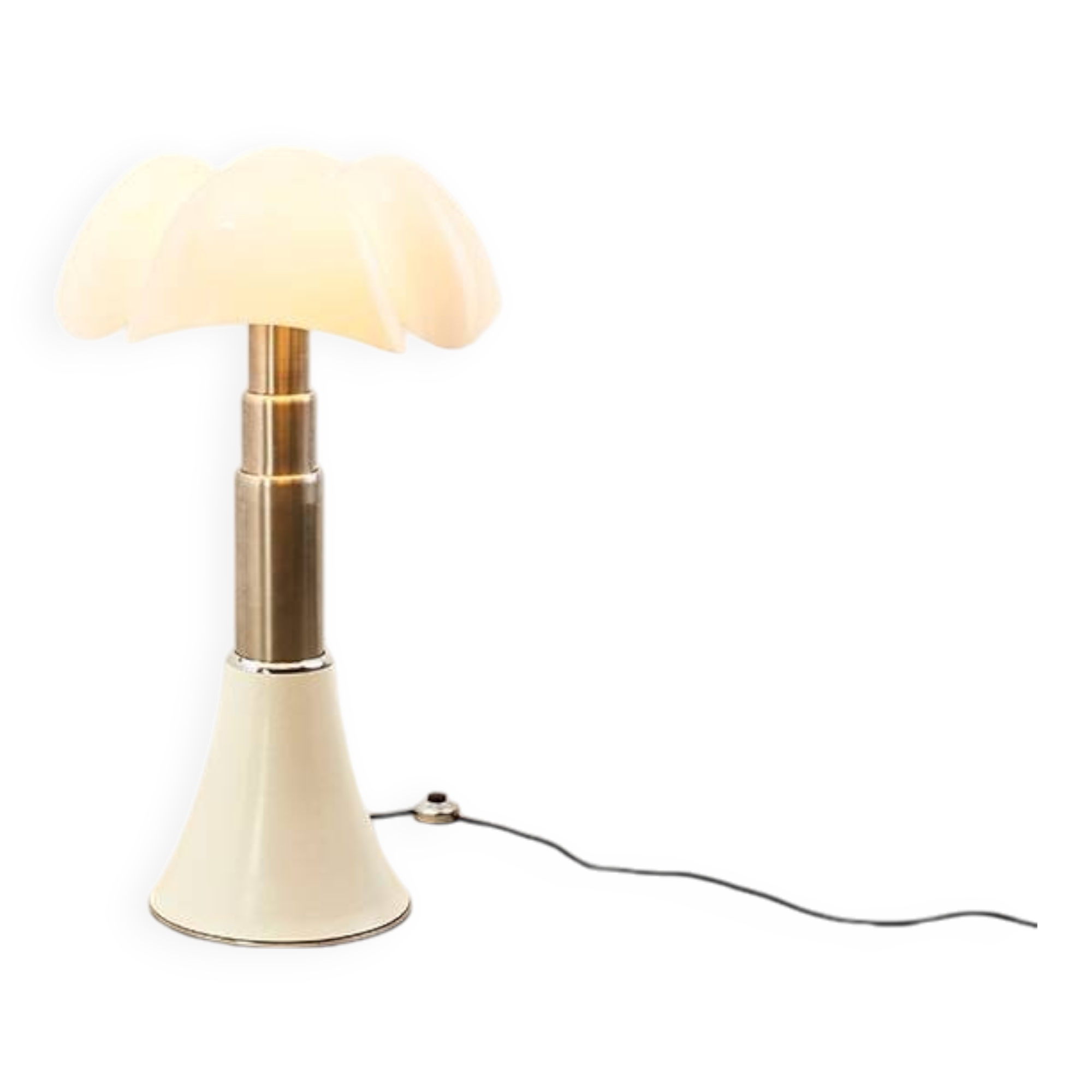 Early Pipistrello by Gae Aulenti for Martinelli Luce Italy 1965