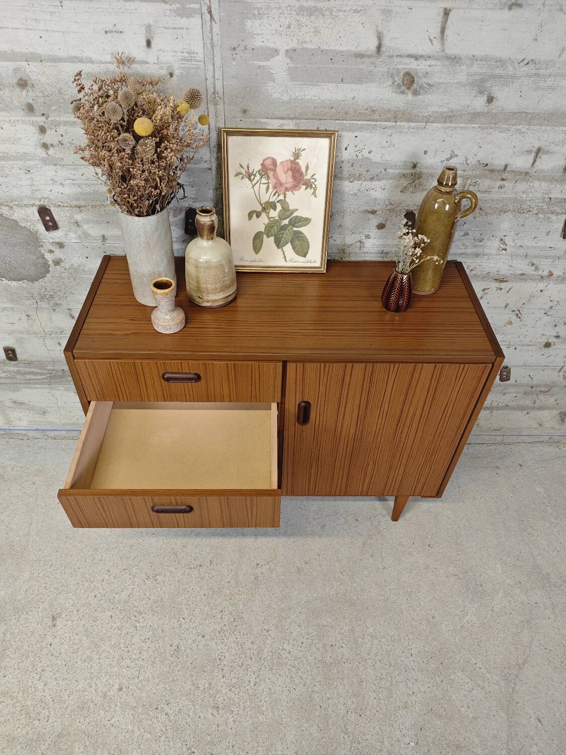 Vintage buffet