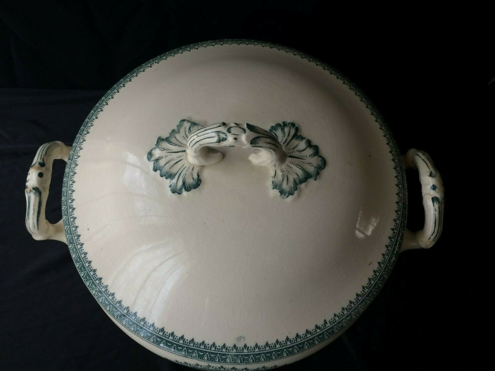 Soupière Creil and Montereau service English labrador