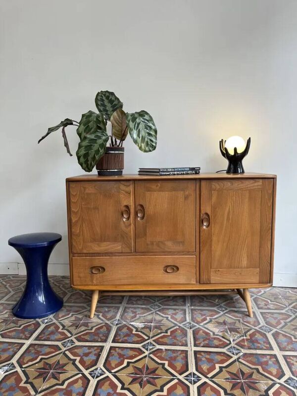 Modèle Windsor 467 – Luciano Ercolani pour Ercol (Royaume-Uni)
