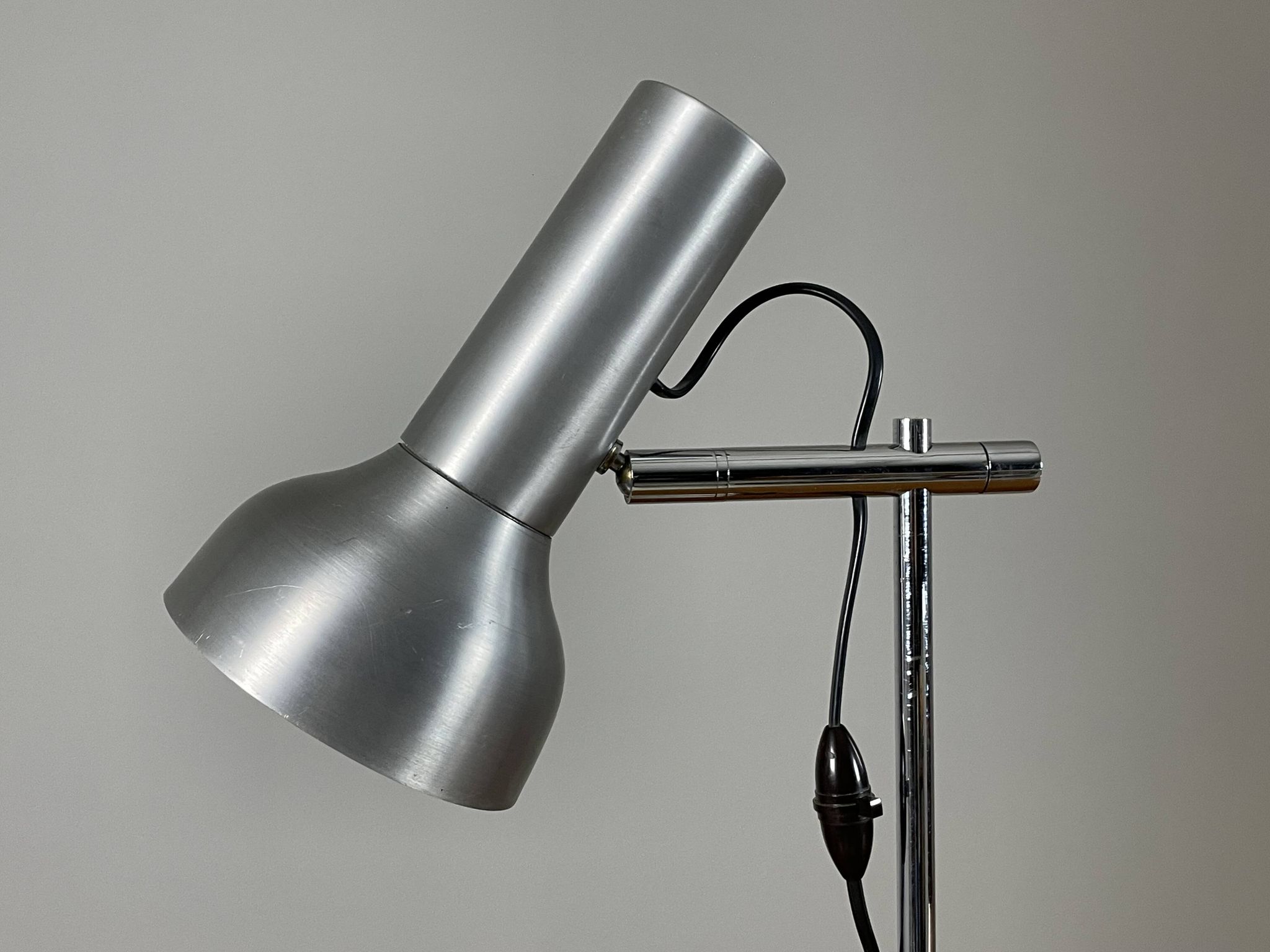 Lampe de bureau en métal des années 1970